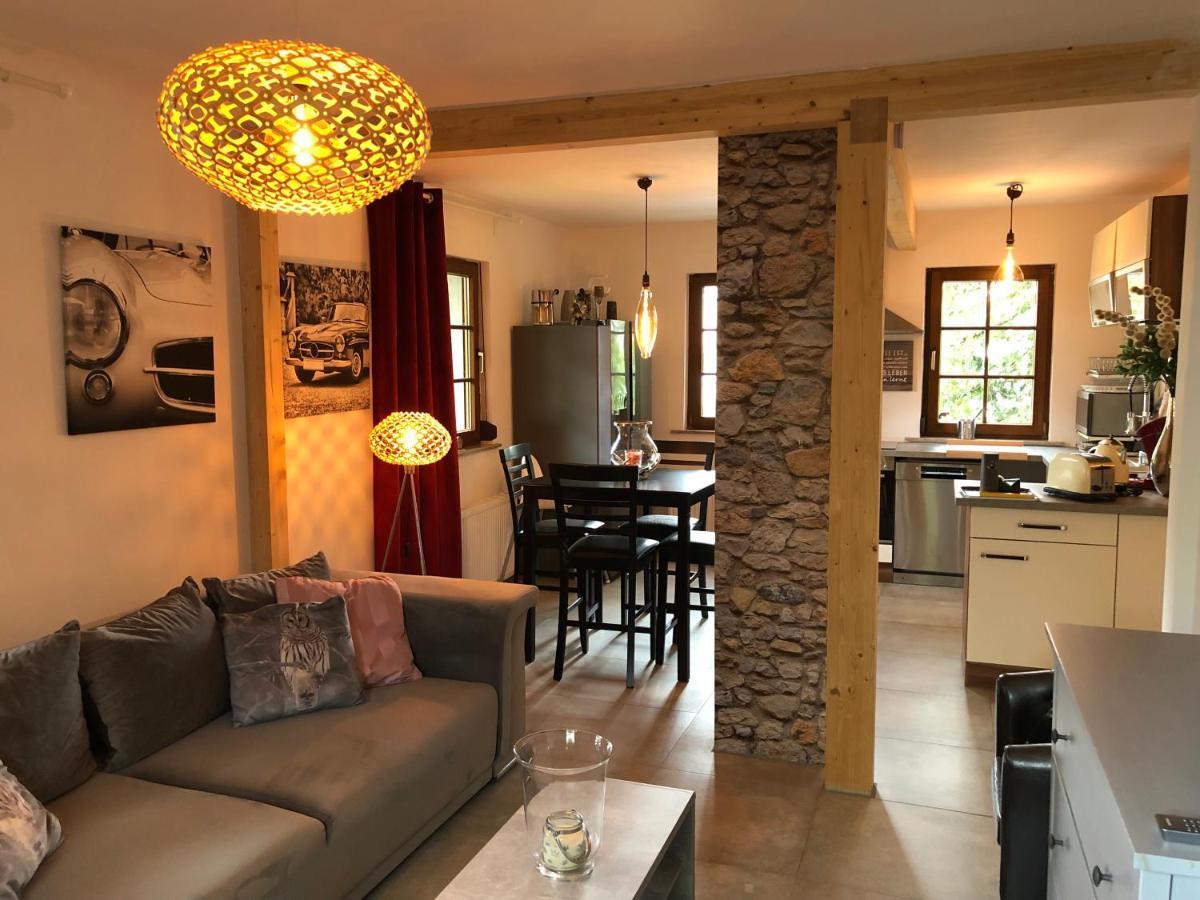 Willkommen Im Casa Felice, Der Wohlfuehl Oase Mit Balkon, 4 Betten Und Homeoffice Platz Aidlingen Kültér fotó